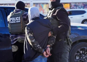 Dos imigrantes detidos nos EUA, 73% não têm antecedentes criminais