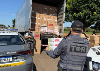 Ação conjunta apreende 350 mil maços de cigarros contrabandeados em Ourinhos