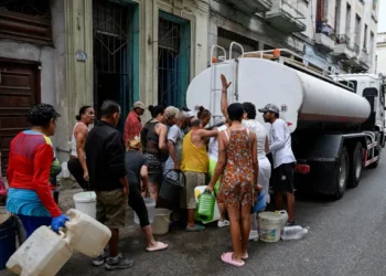 Cuba estuda movimentação militar dos EUA diante de ameaças de Trump