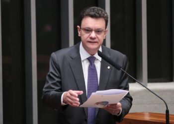 Câmara dos Deputados elege Odair Cunha para vaga de ministro do TCU