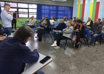 Candidatos ao Confea e Crea-SP reúnem engenheiros em evento estratégico na Unimar