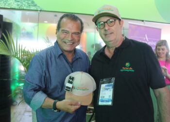 Destaque do programa Visão de Mercado, feira em Ribeirão Preto reúne cúpula política e apresenta salto tecnológico com o pulverizador Arbus 4000 JAV