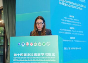 Pesquisadora Thaís Lacerda analisa tensões entre China e Taiwan em entrevista ao podcast Mundioka