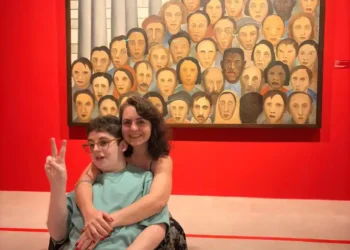 “Nada sobre nós, sem nós”: hoje é Dia do Orgulho Autista 