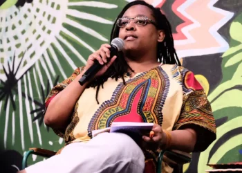 Quando borboletas furiosas se tornam mulheres negras: Nós e os livros