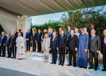Lula chega à França para reunião do G7