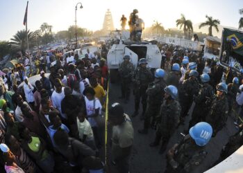 Haiti não é só futebol, e passa por crise humanitária