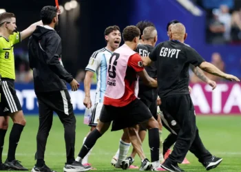 Em virada épica, Argentina vence o Egito e avança na Copa do Mundo 