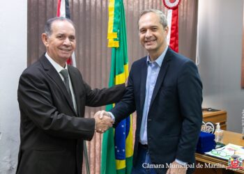 José Carlos Albuquerque assume 5º mandato na Câmara de Marília