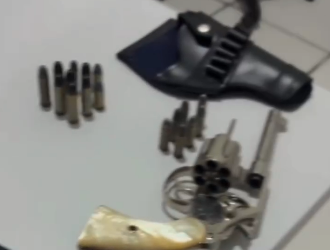 Polícia Militar prende homem por posse ilegal de arma de fogo em Marília
