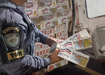 Tático Ostensivo Rodoviário prende contrabandista com 23,5 mil maços de cigarros em Marília