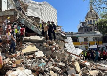 Terremoto na Colômbia mata 254 pessoas 
