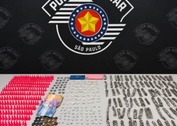 Polícia Militar apreende adolescentes com drogas em Marília