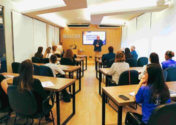Acim apresenta novos programas estaduais para recuperação de crédito empresarial