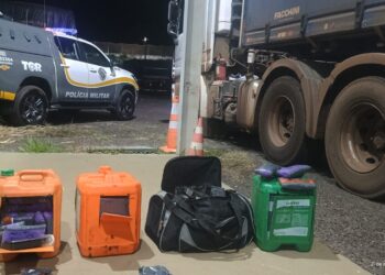 Polícia apreende carga de celulares e emagrecedores avaliada em R$ 2 milhões