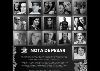 Vítimas do acidente na BR-737 são veladas em Imbituva
