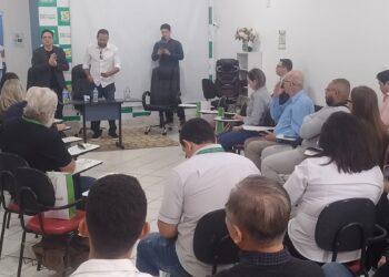 ASSOCIAÇÕES COMERCIAIS