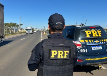 Fiscalizações da PRF na BR-153 no Estado de São Paulo levam a prisão de três pessoas