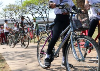 Justiça aceita denúncia contra 5 acusados de matar ciclista no Rio