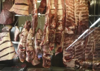 Cota chinesa faz exportação de carne bovina recuar 27,1% em agosto