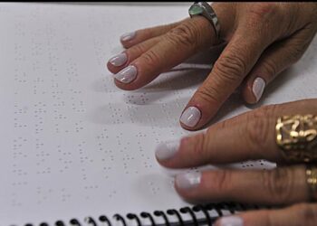Cuidado multiprofissional e IA são caminhos para reabilitação visual