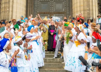 Padre impede Lavagem da Madeleine, celebração afro-brasileira em Paris