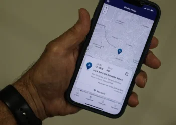 Eleitor que pediu voto em trânsito pode consultar local no e-Título