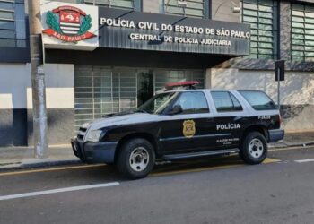 Jovem de 22 anos fica em estado grave após ser golpeado a faca pela esposa na zona Sul de Marília
