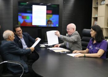 ASSOCIAÇÃO COMERCIAL