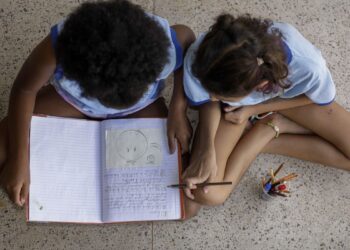 Educação antirracista avança nas escolas nos últimos dois anos