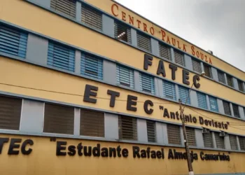 Últimos dias para se inscrever no Vestibular das Fatecs, que oferece mais de 13 mil vagas