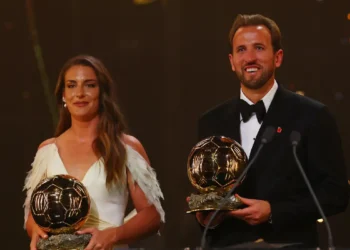 Harry Kane e Alexia Putellas vencem prêmio Bola de Ouro de 2026
