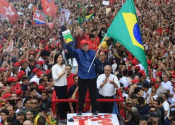 Posses de Lula e de governadores será em 5 de janeiro