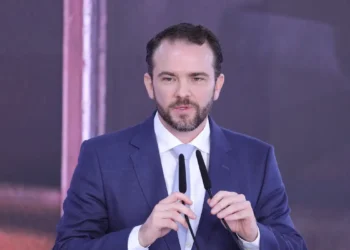 Ministro prevê renegociação de R$ 90 bi em 3ª fase do Desenrola
